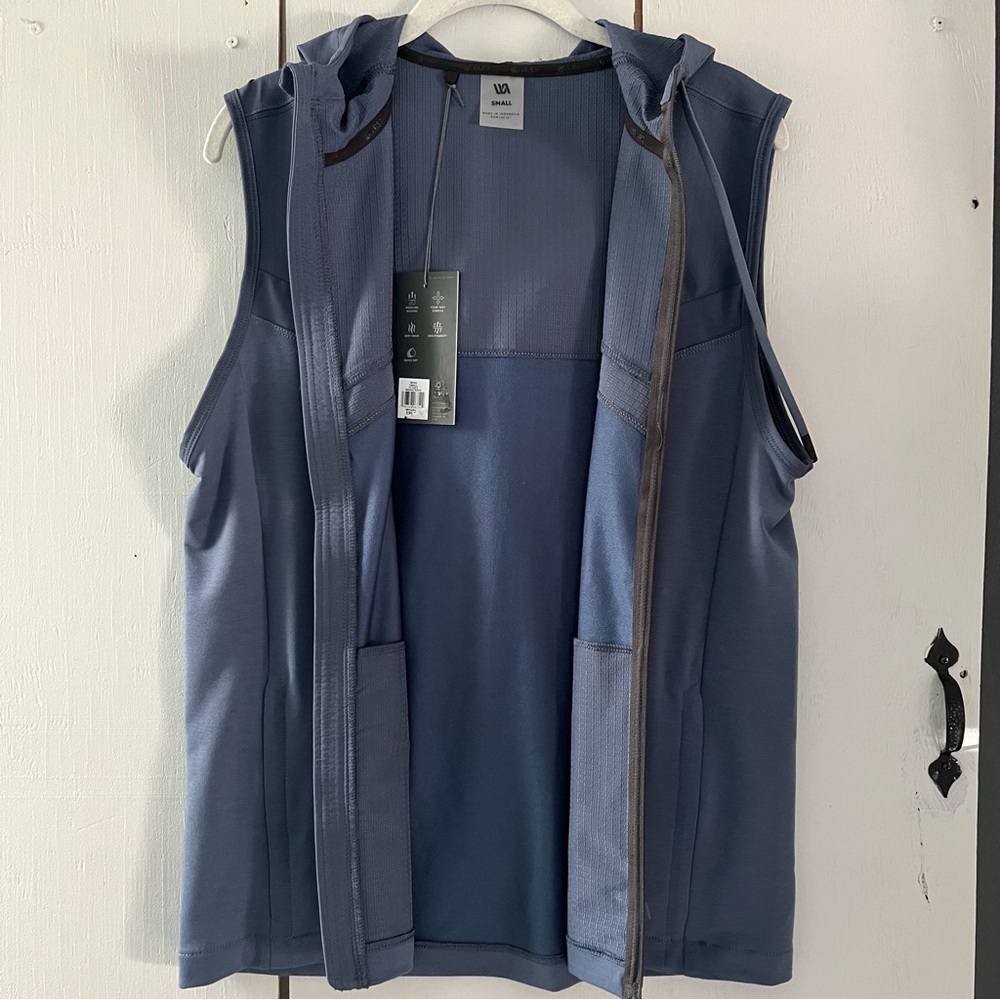 VRST Men's Full Zip Golf Vest Small Activewear Indigo Navy